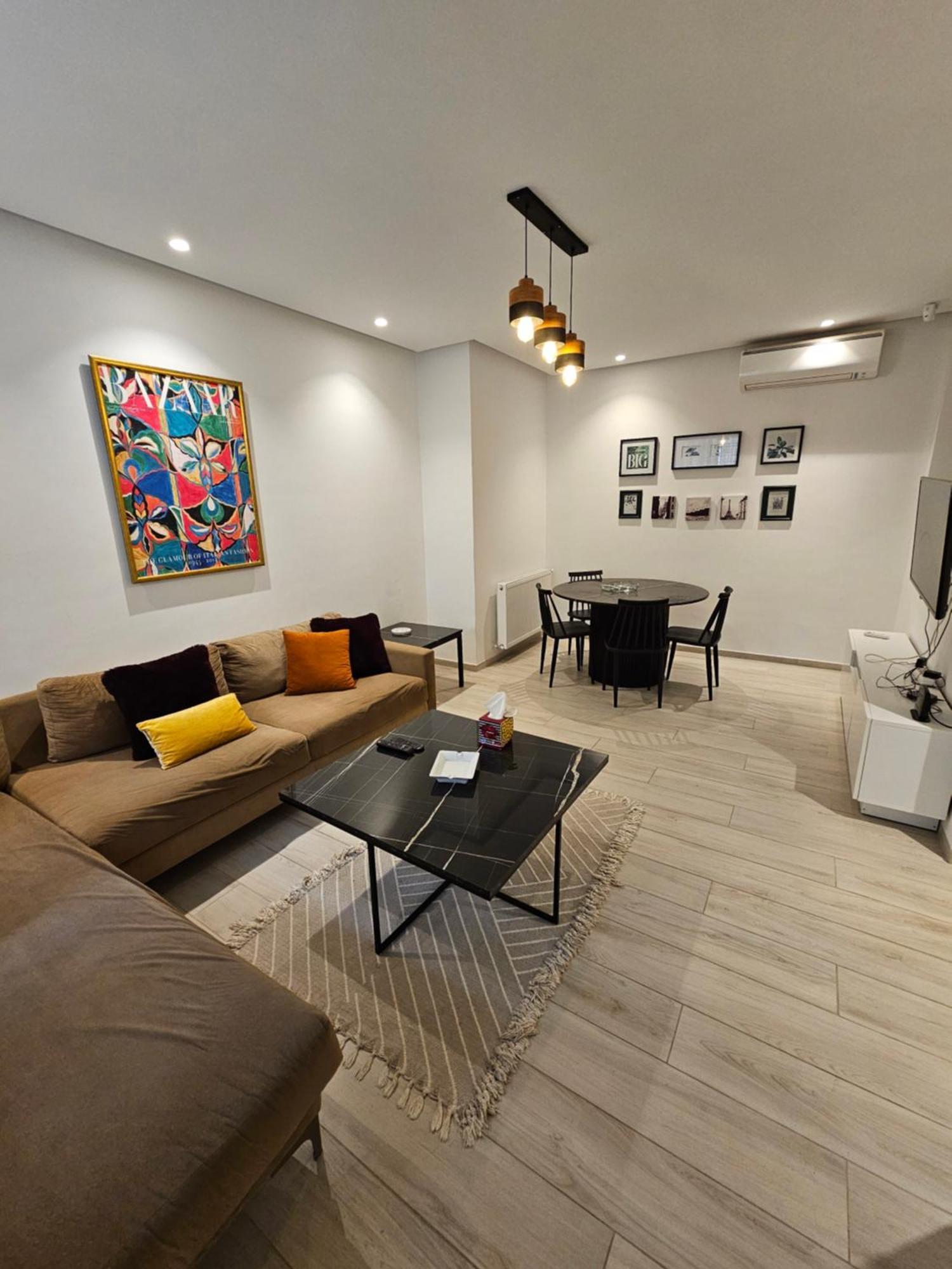 "Luxe Residence" Marsa Avec Parking Túnez Exterior foto