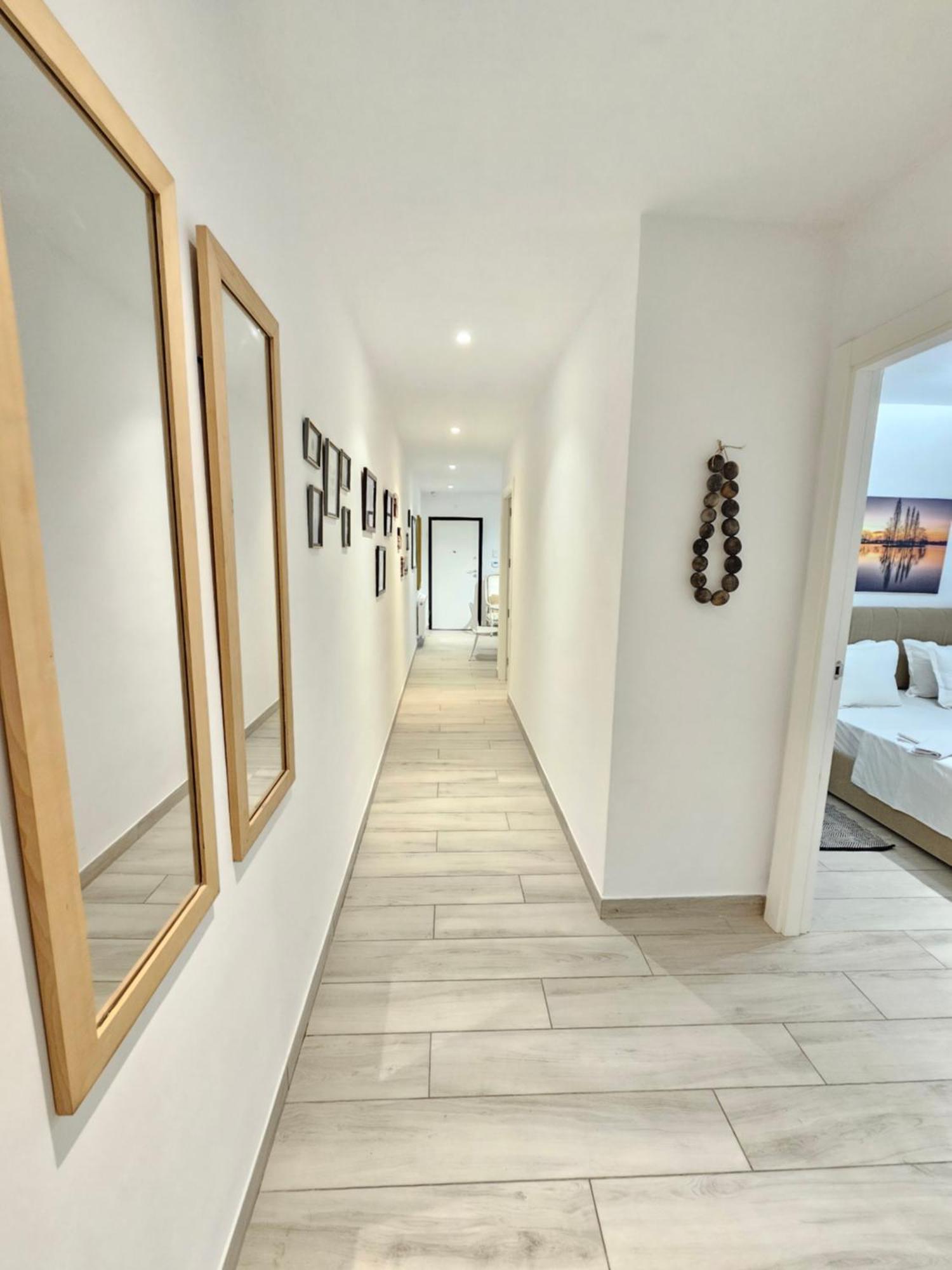 "Luxe Residence" Marsa Avec Parking Túnez Exterior foto