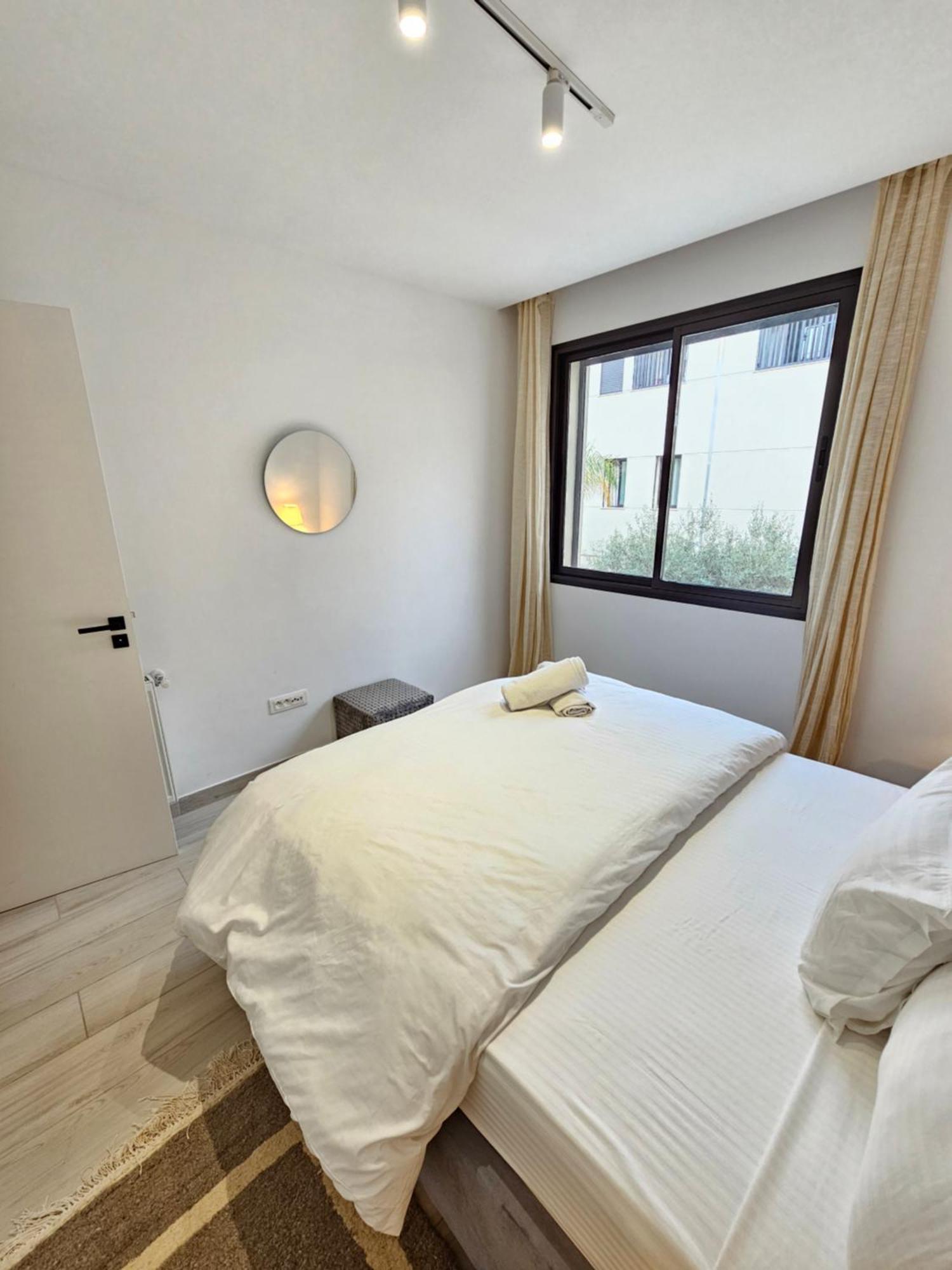 "Luxe Residence" Marsa Avec Parking Túnez Exterior foto